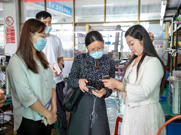 受省科技局委托，佛山科技局到訪我司進行調(diào)研指導工作