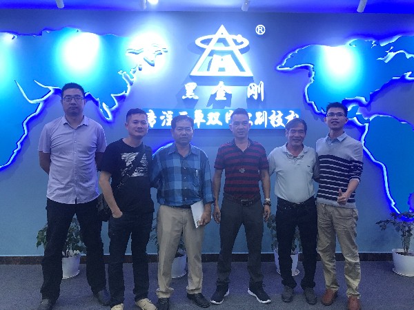 熱烈歡迎越南客戶蒞臨我司參觀考察洽談業(yè)務(wù)